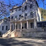 Bastide Du Soleil شقة